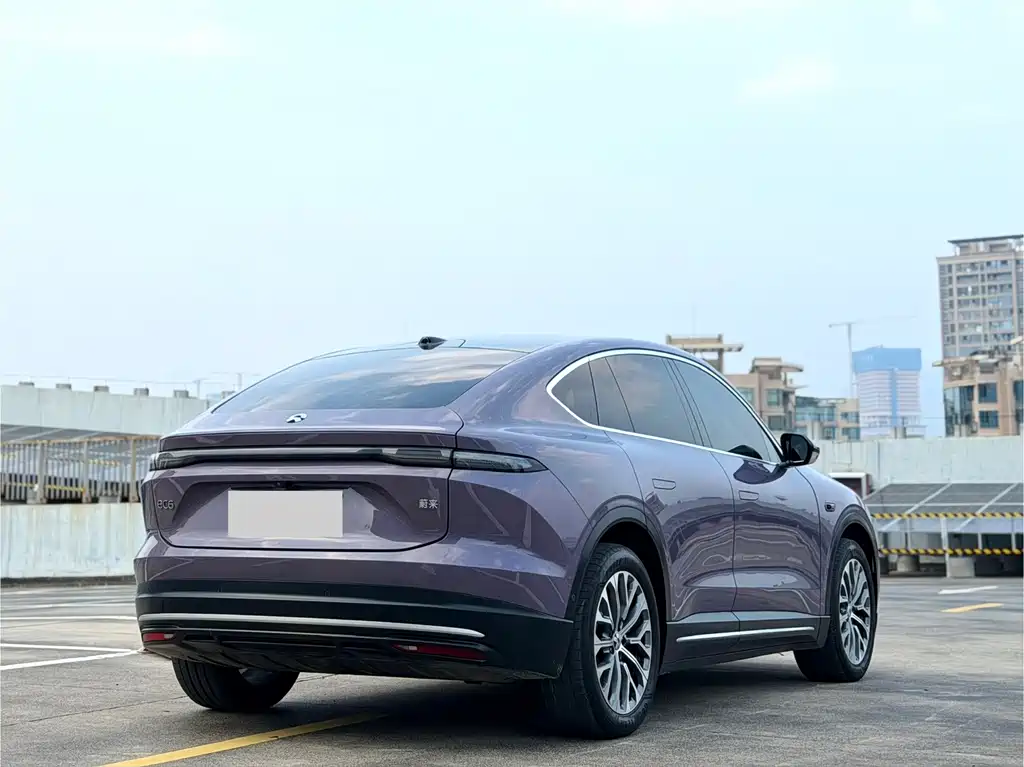 NIO EC6 — фото 8