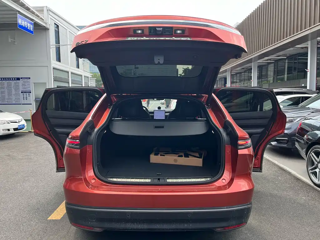 NIO EC7 — фото 20