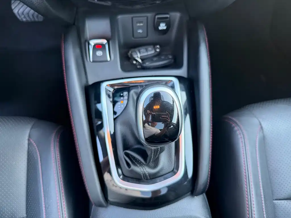 Nissan Qashqai — фото 13