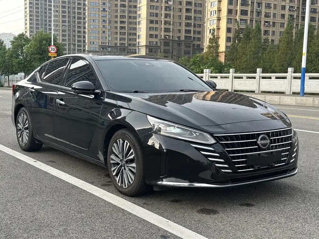 Nissan Teana — фото 3