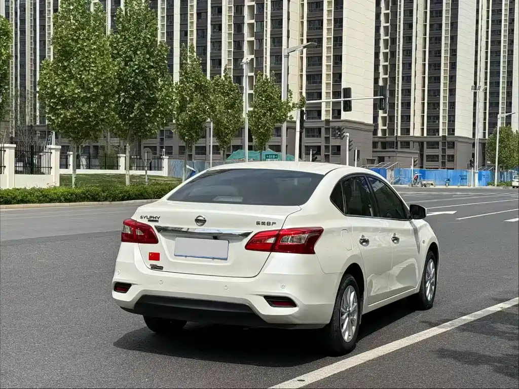 Nissan Sylphy — фото 9