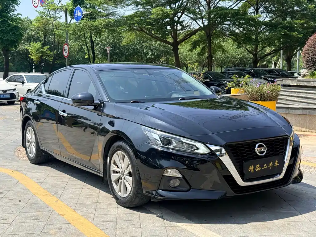 Nissan Teana — фото 3