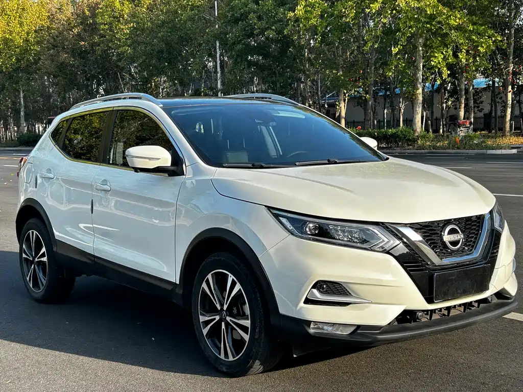 Nissan Qashqai — фото 3