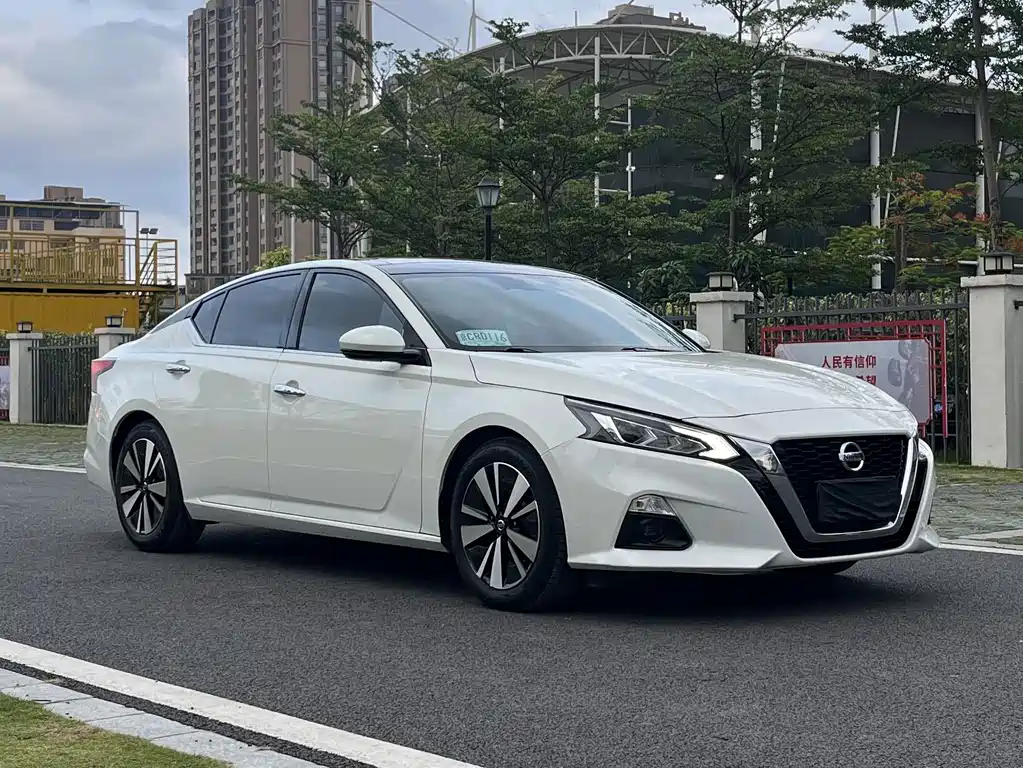 Nissan Teana — фото 3