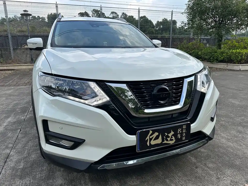 Nissan X-Trail — фото 3