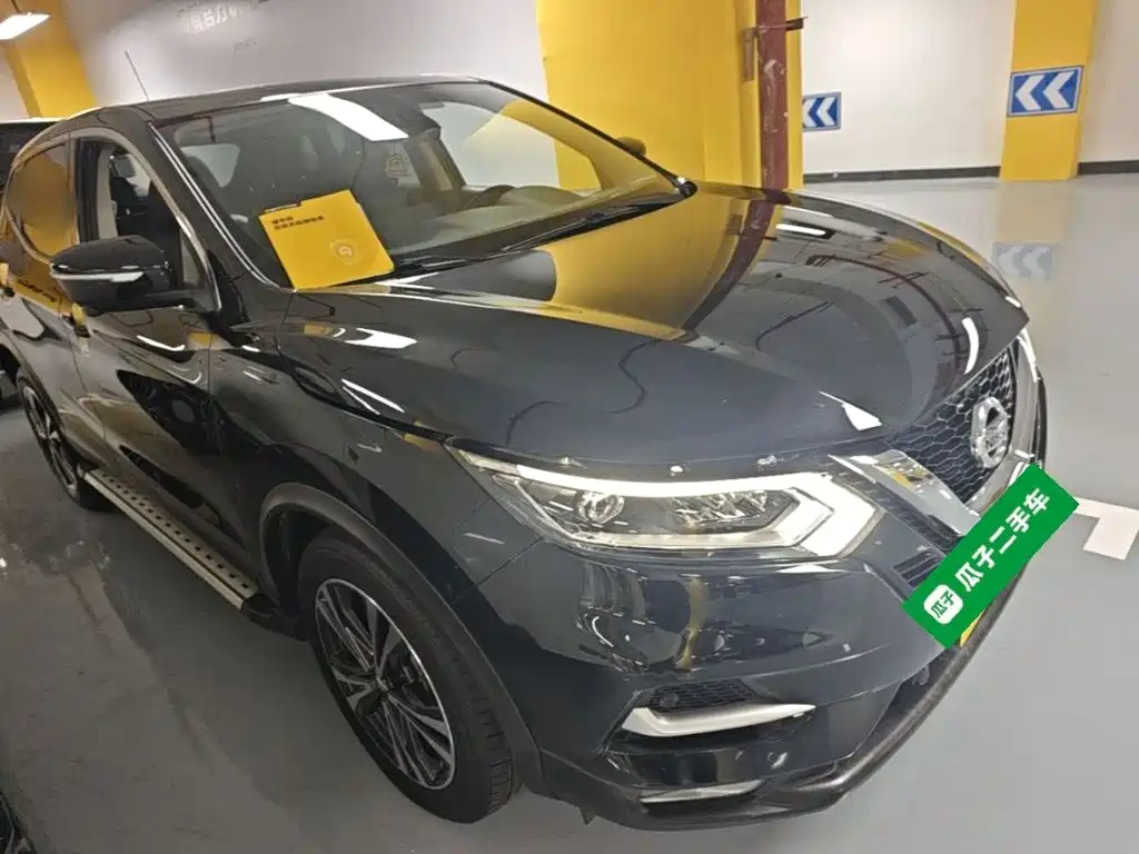 Nissan Qashqai — фото 4