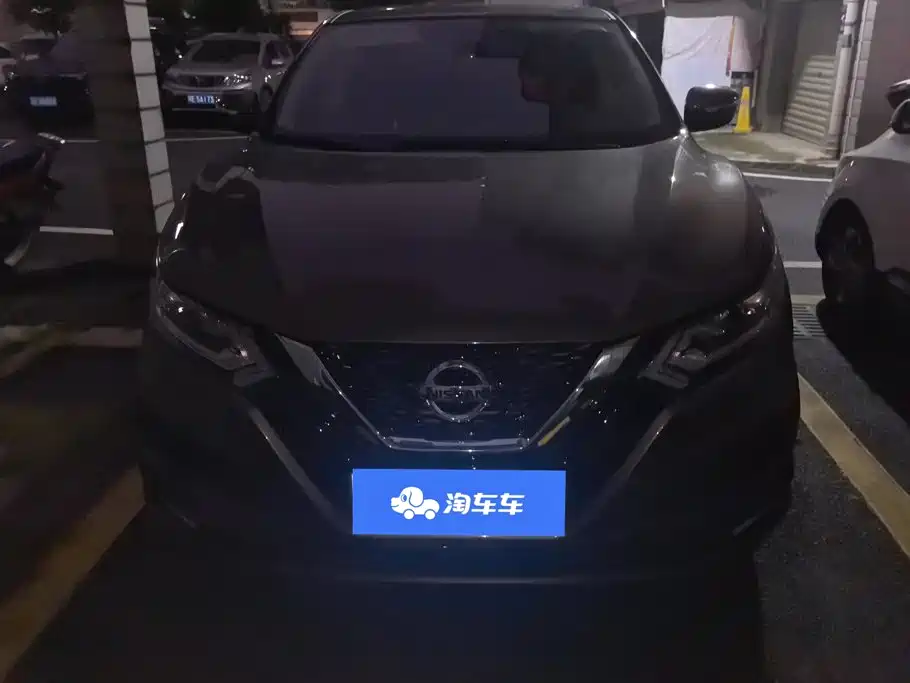 Nissan Qashqai — фото 2