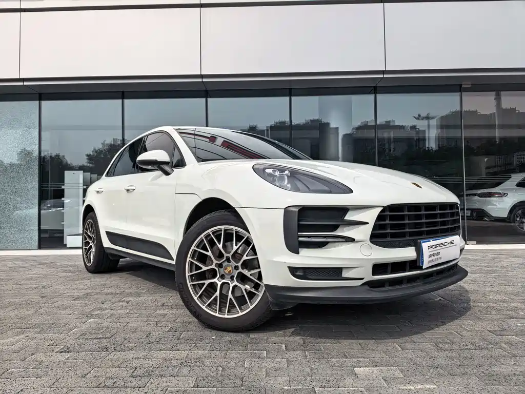 Porsche Macan — фото 7