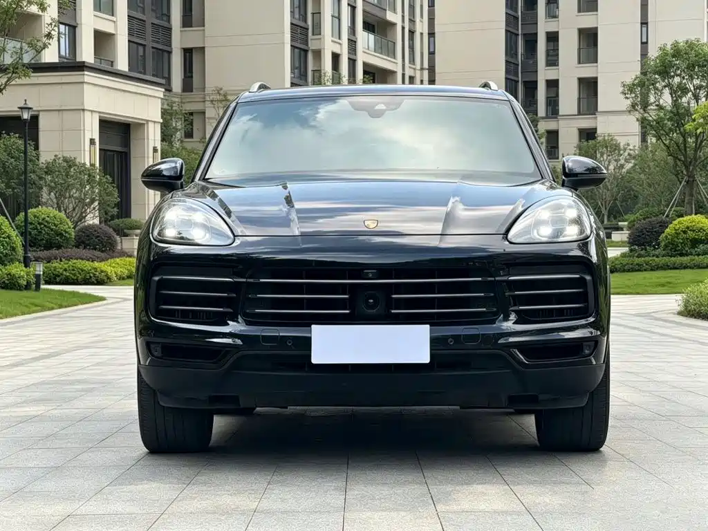 Porsche Cayenne — фото 2
