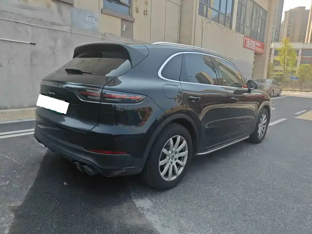 Porsche Cayenne Hybrid — фото 2