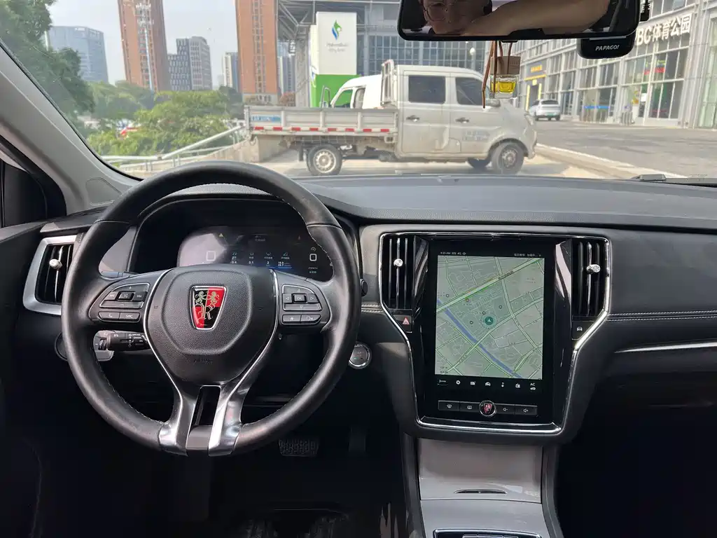 Roewe i6 New Energy — фото 9