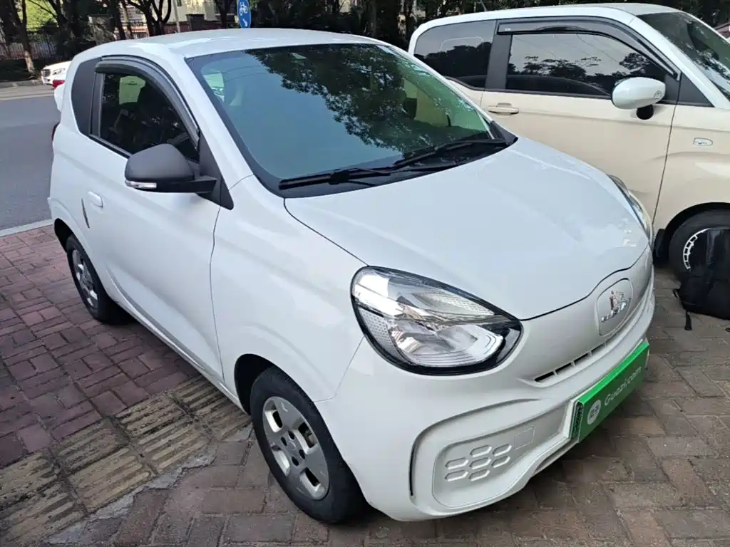 Roewe Clever — фото 4