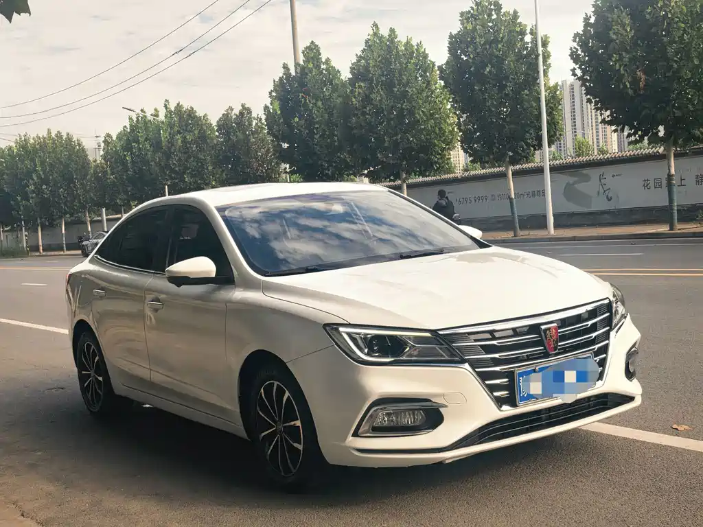 Roewe i5 — фото 3