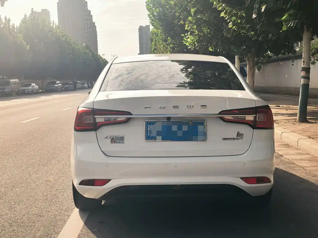 Roewe i5 — фото 8
