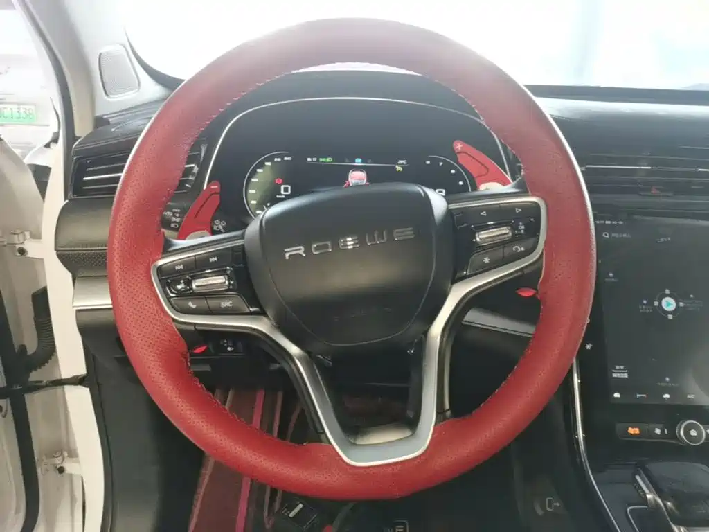 Roewe RX5 MAX — фото 11