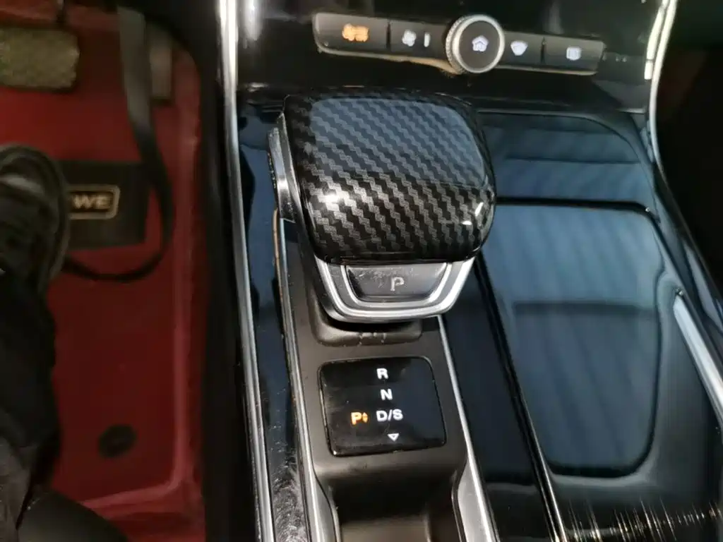 Roewe RX5 MAX — фото 14