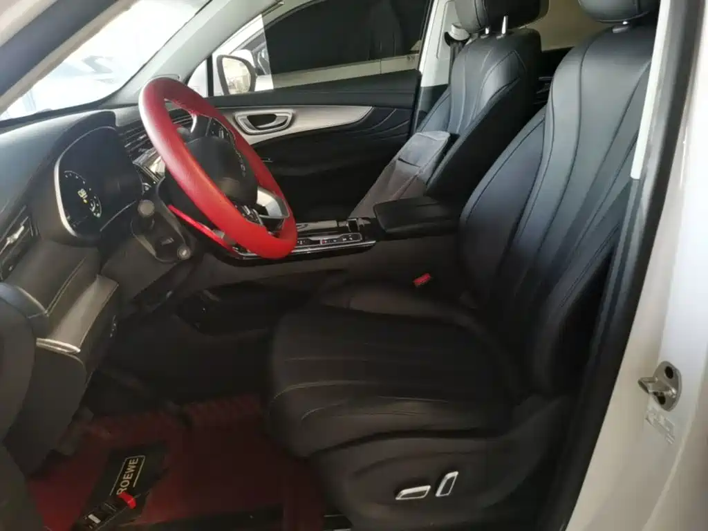 Roewe RX5 MAX — фото 15