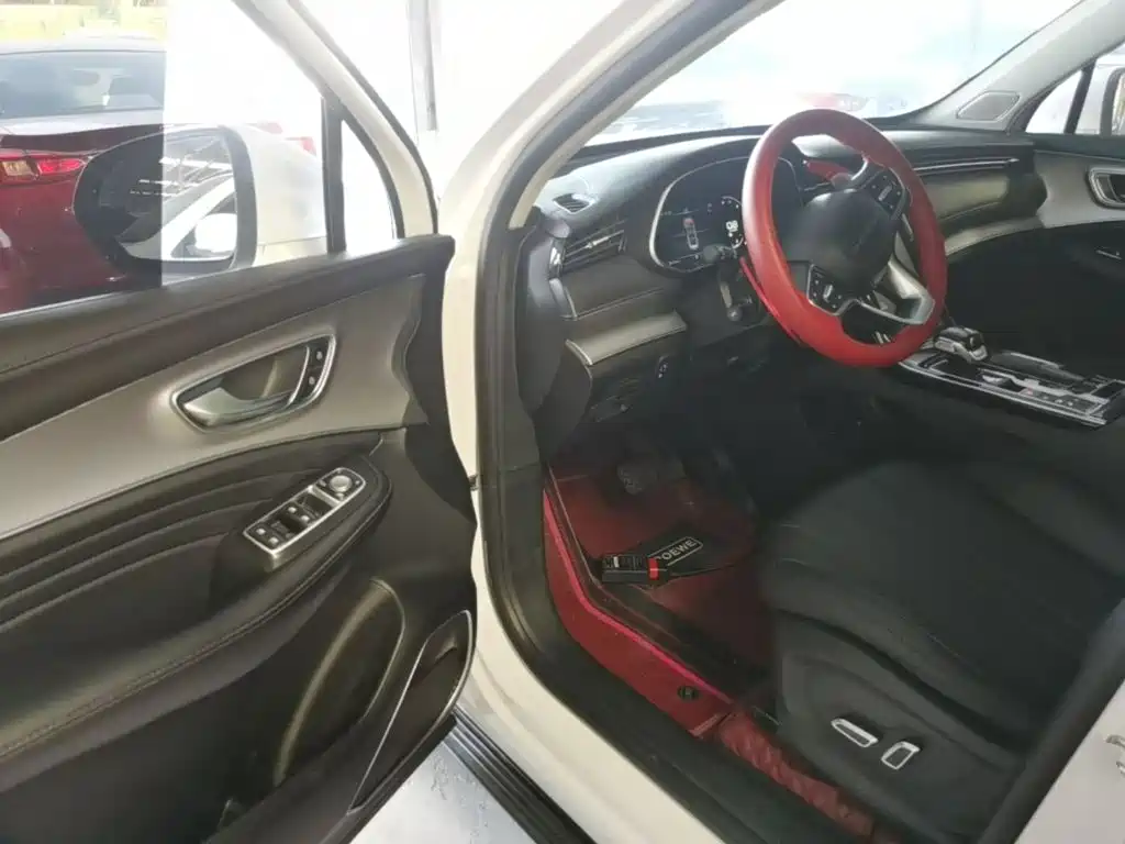 Roewe RX5 MAX — фото 16