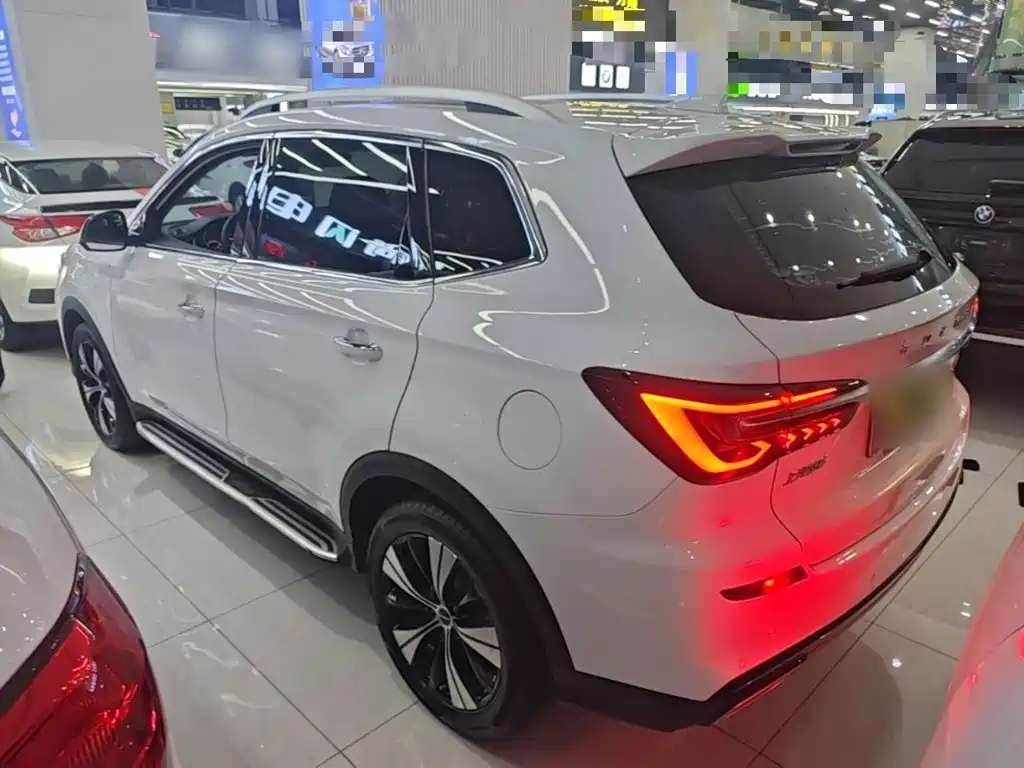 Roewe RX5 — фото 5