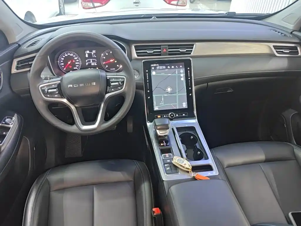 Roewe RX5 — фото 10