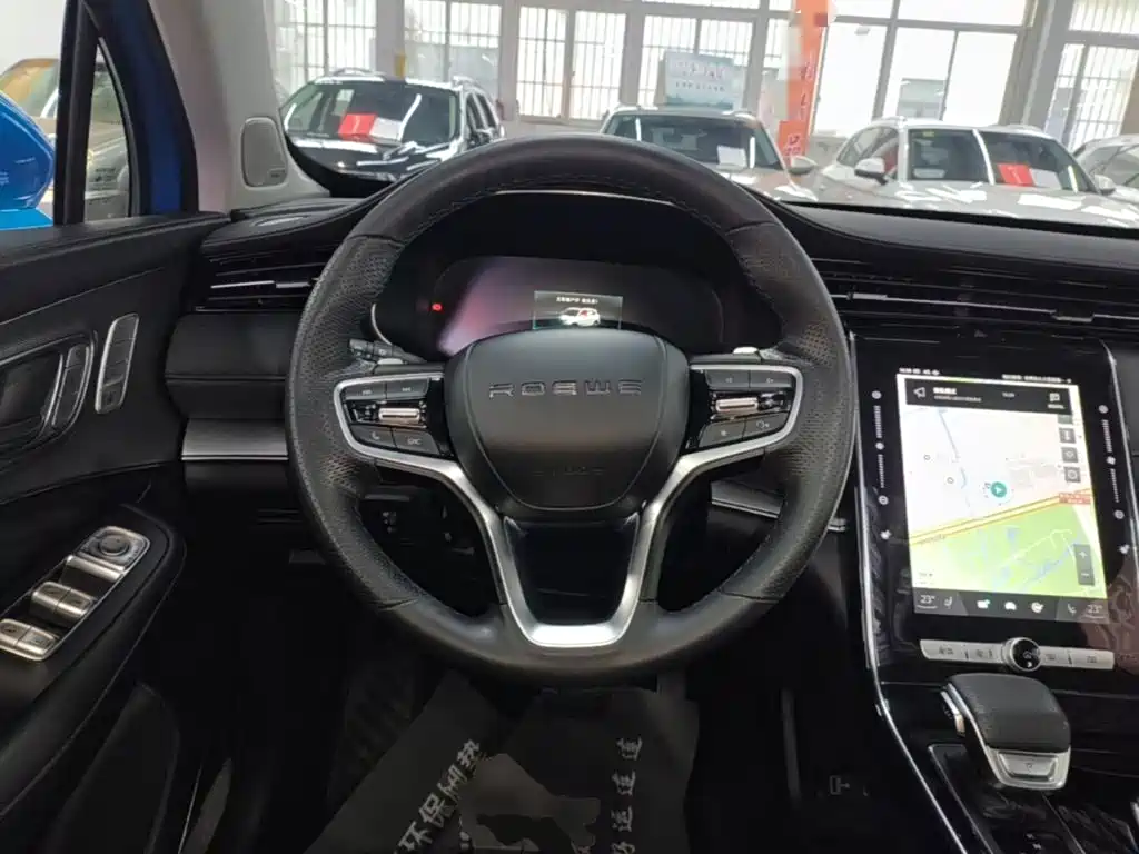 Roewe RX5 eMAX — фото 11