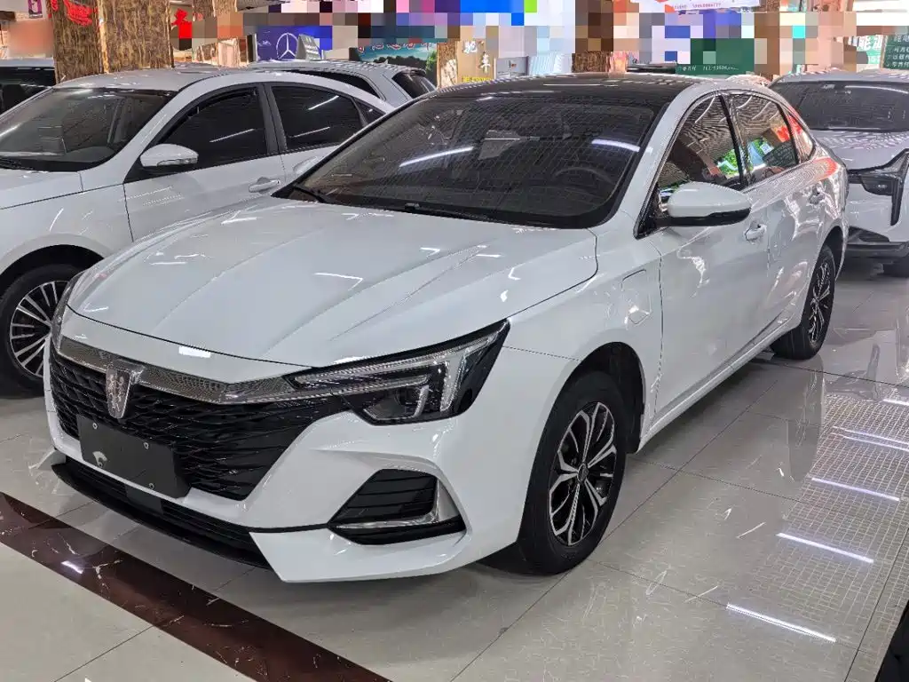 Roewe i6 MAX New Energy — фото 2