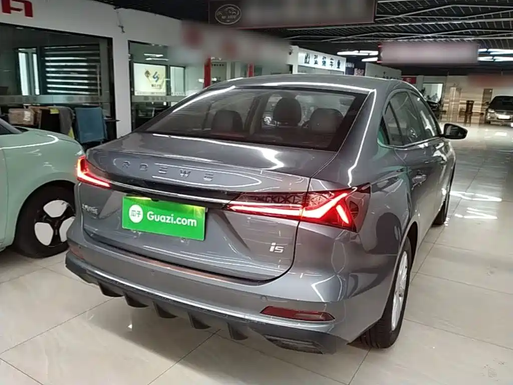 Roewe i5 — фото 7