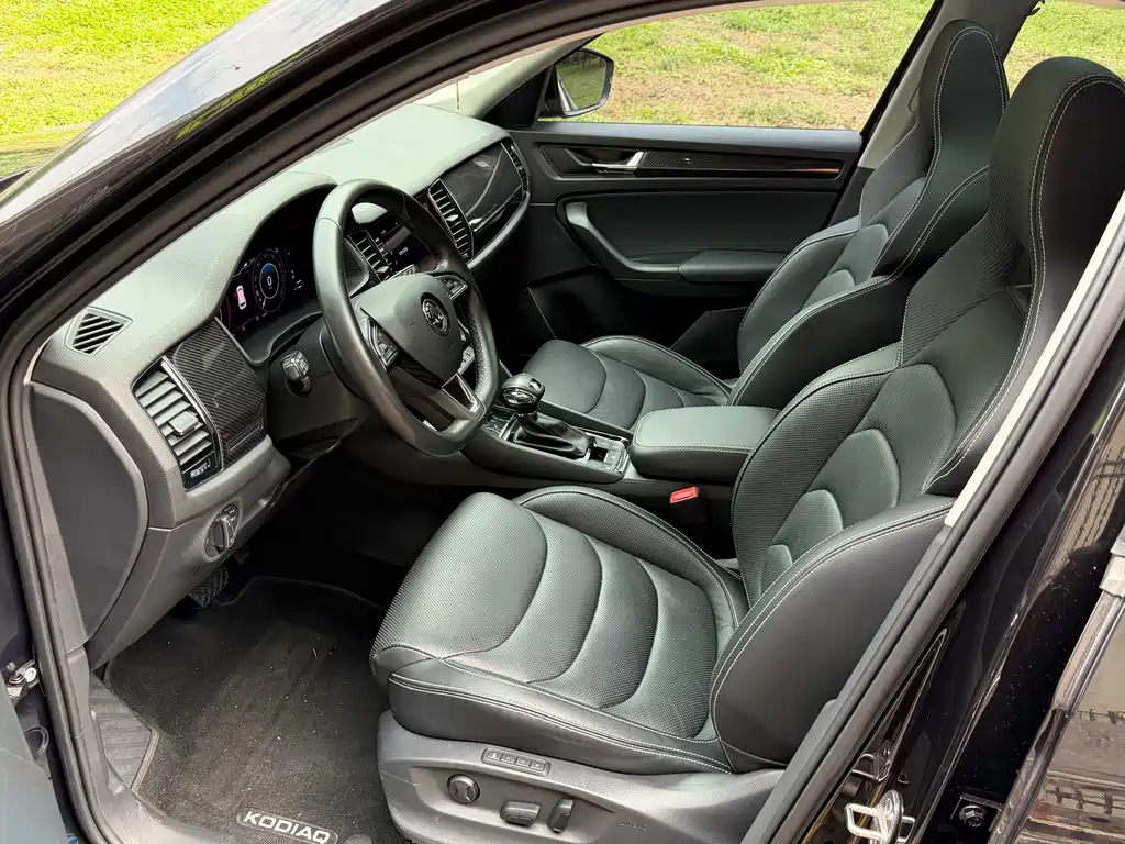 Skoda Kodiaq GT — фото 7