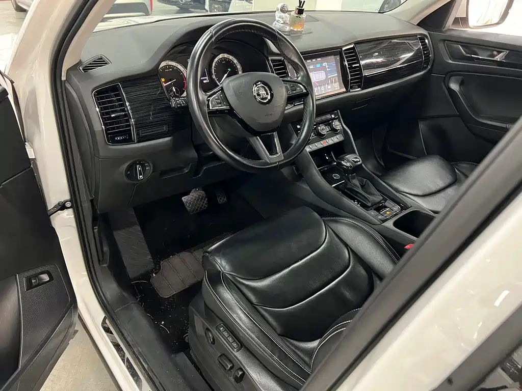 Skoda Kodiaq — фото 6