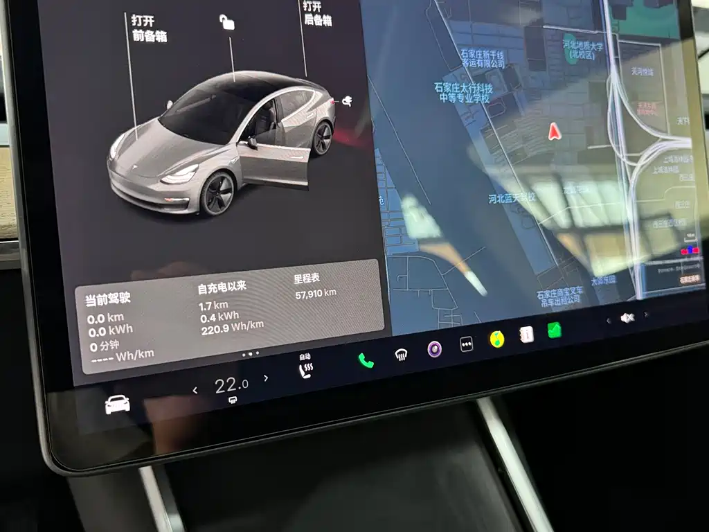 Tesla Model 3 — фото 9