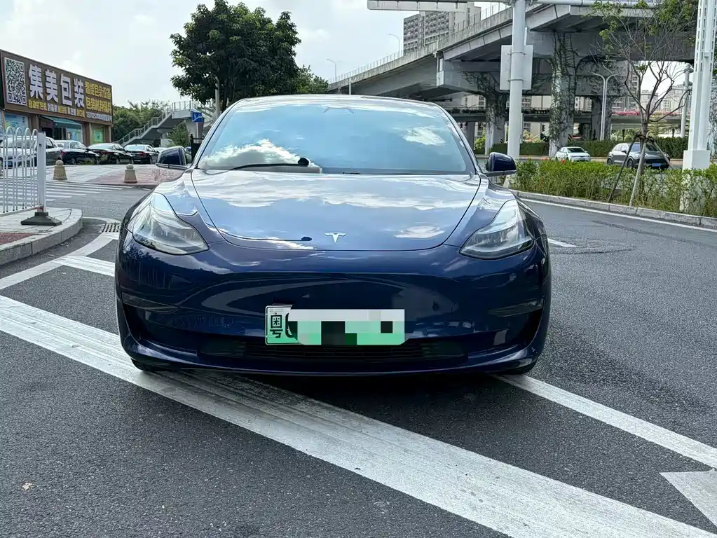 Tesla Model 3 — фото 2