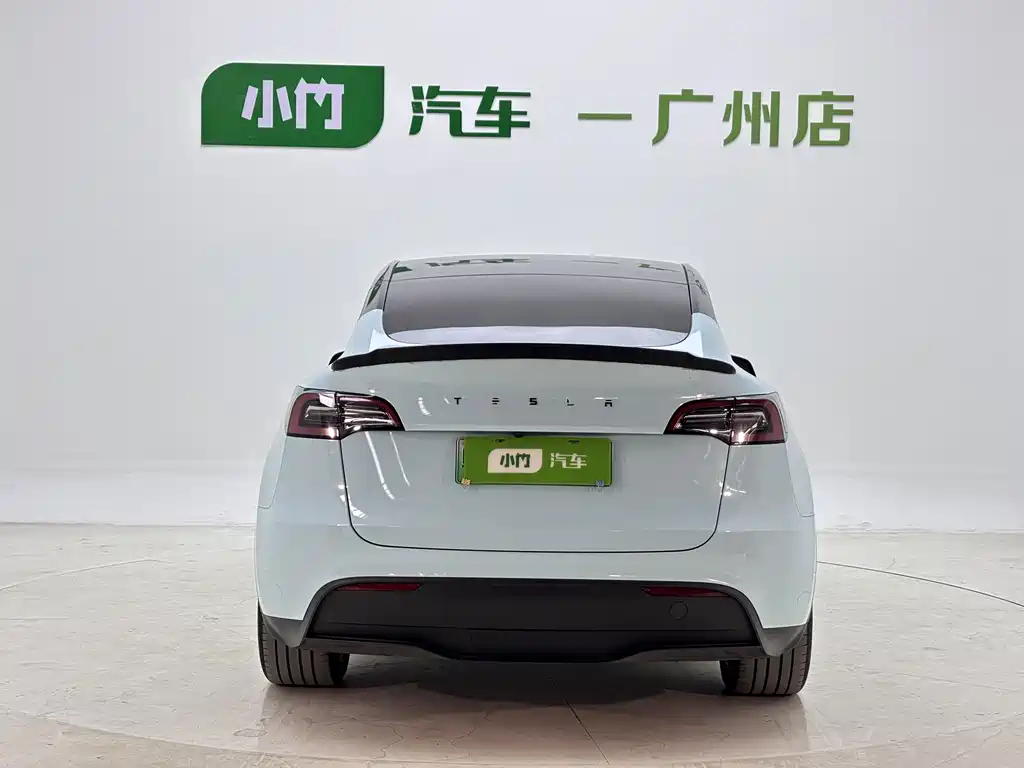 Tesla Model Y — фото 5