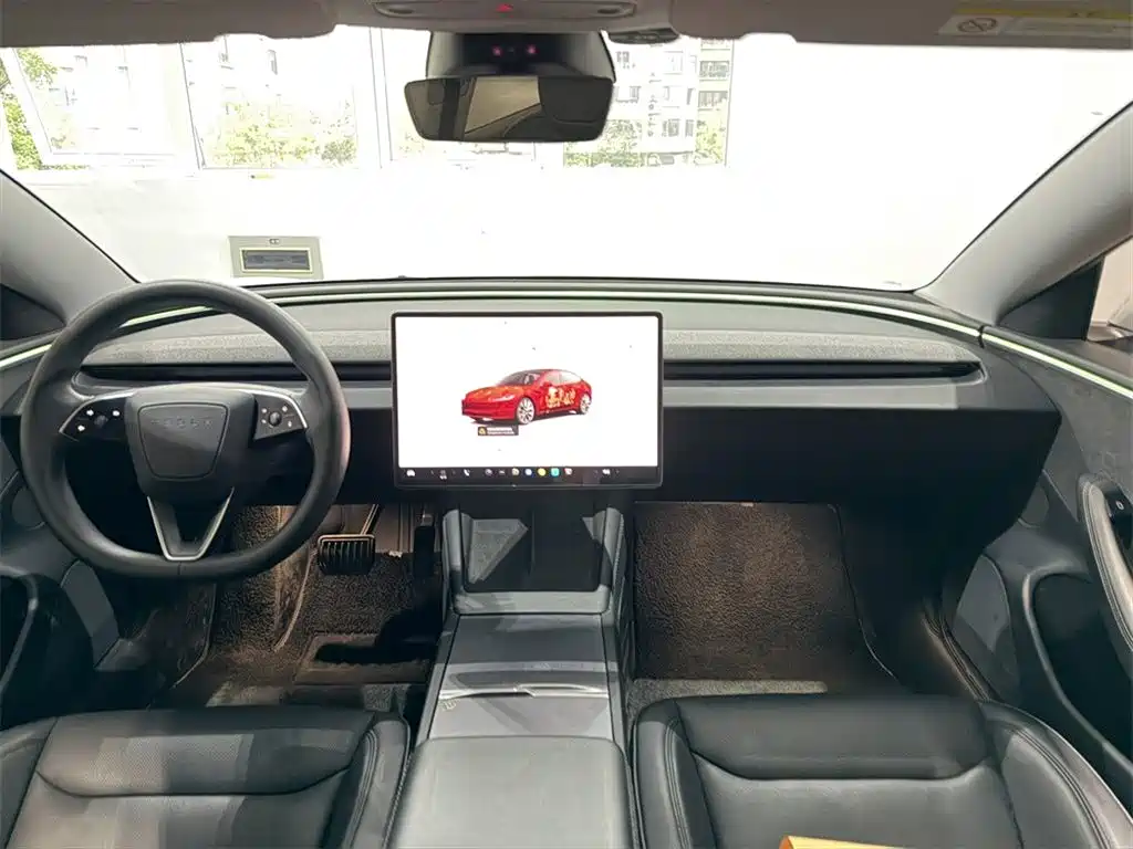 Tesla Model 3 — фото 6