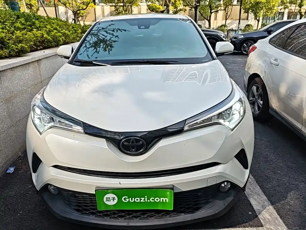 Toyota C-HR — фото 3