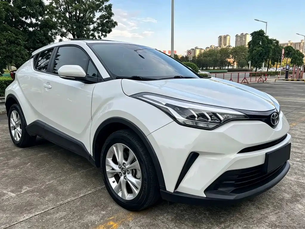 Toyota IZOA — фото 3