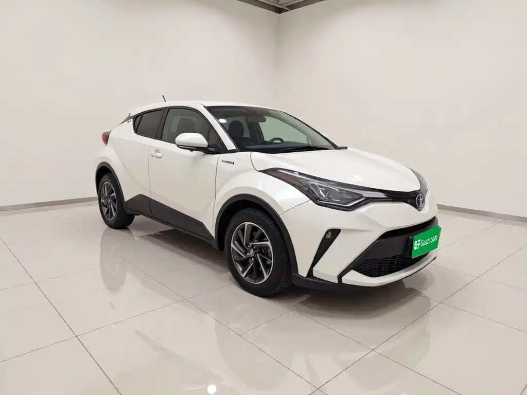 Toyota C-HR — фото 3