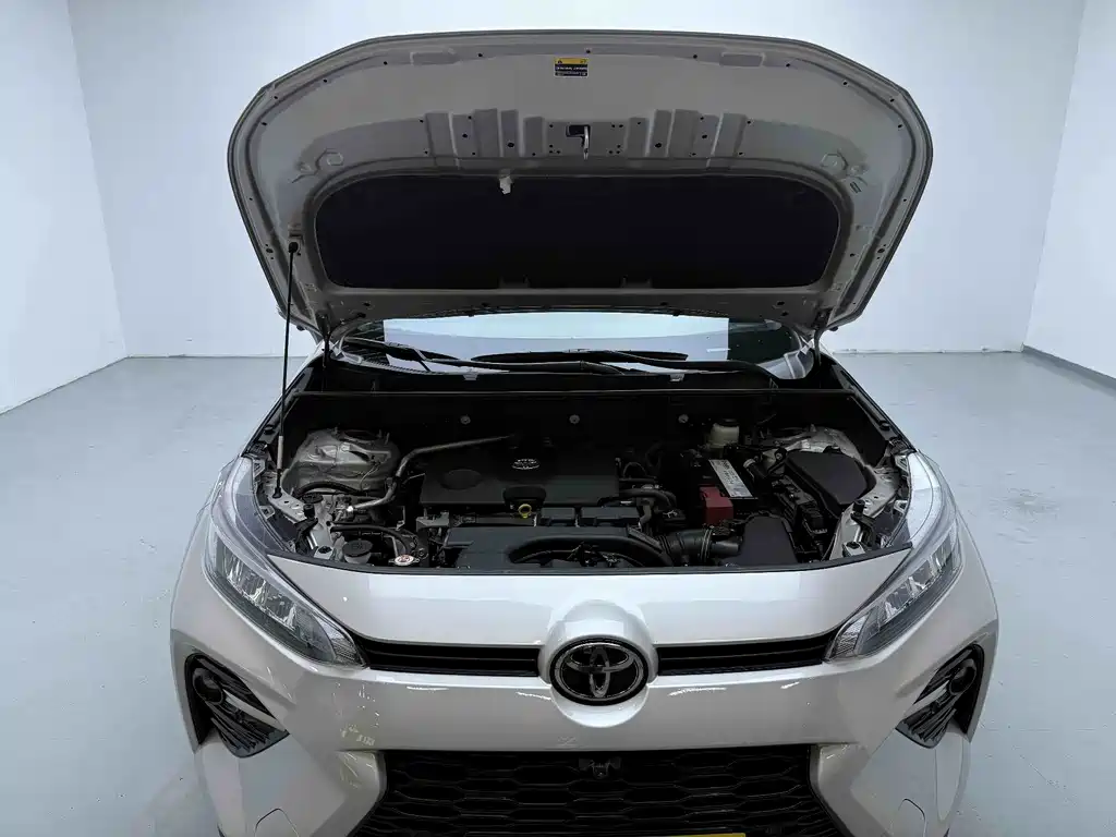 Toyota Wildlander — фото 12