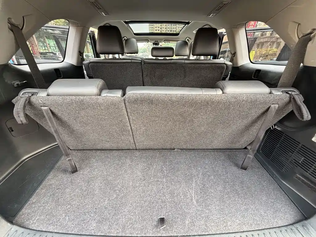 Toyota Highlander — фото 15