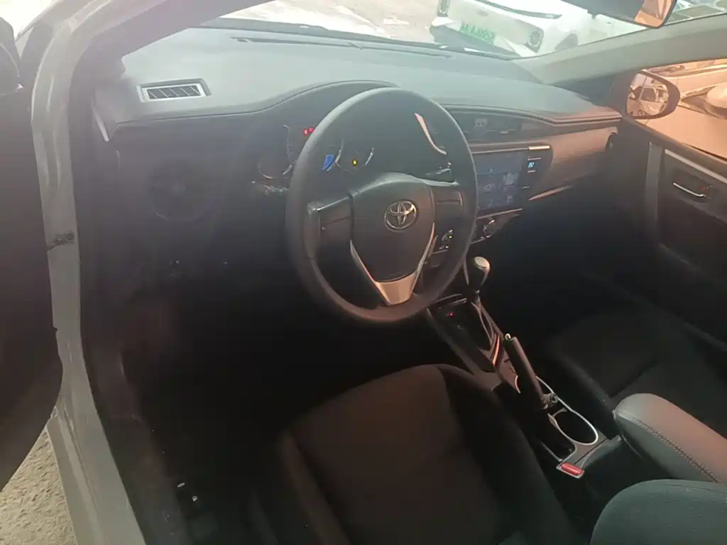 Toyota Levin — фото 10