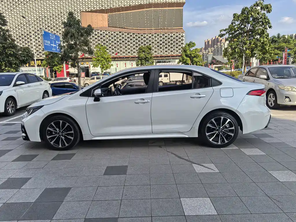 Toyota Levin — фото 13