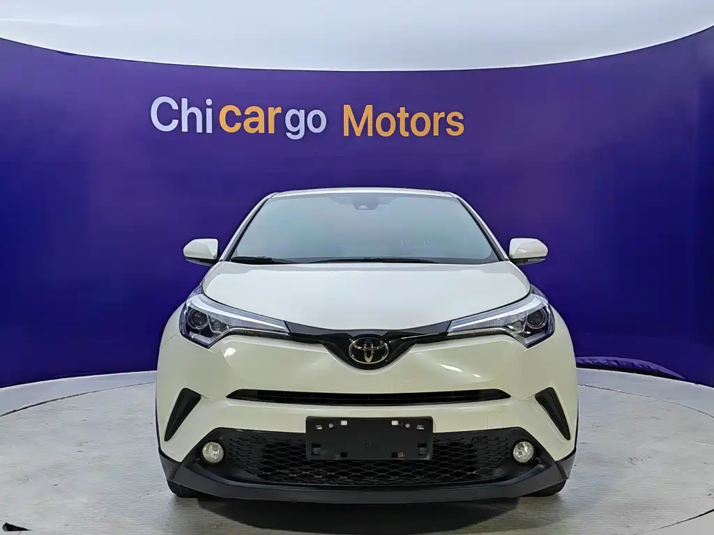 Toyota C-HR — фото 2