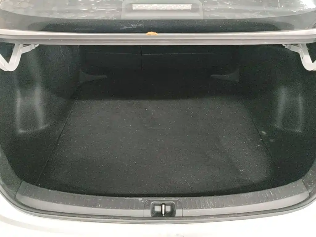 Toyota Levin — фото 19
