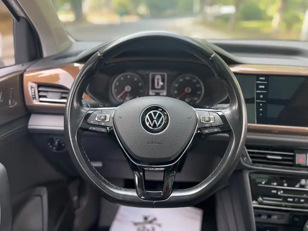 Volkswagen Tharu — фото 18