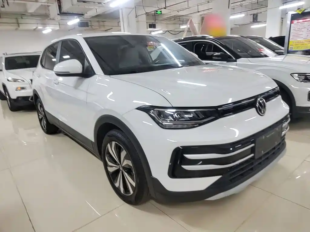 Volkswagen Tharu — фото 4