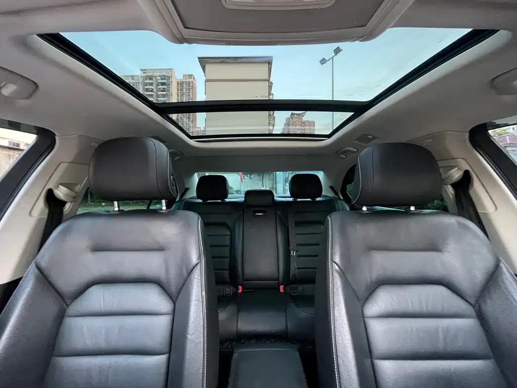 Volkswagen Phideon — фото 14