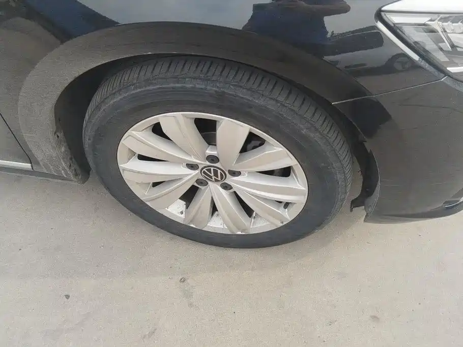 Volkswagen Passat — фото 6