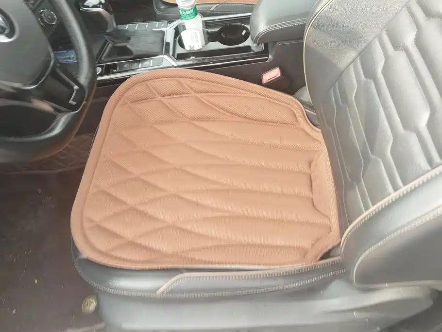 Volkswagen Passat — фото 8