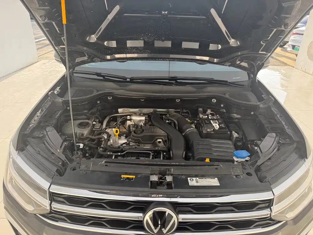 Volkswagen Tharu — фото 5