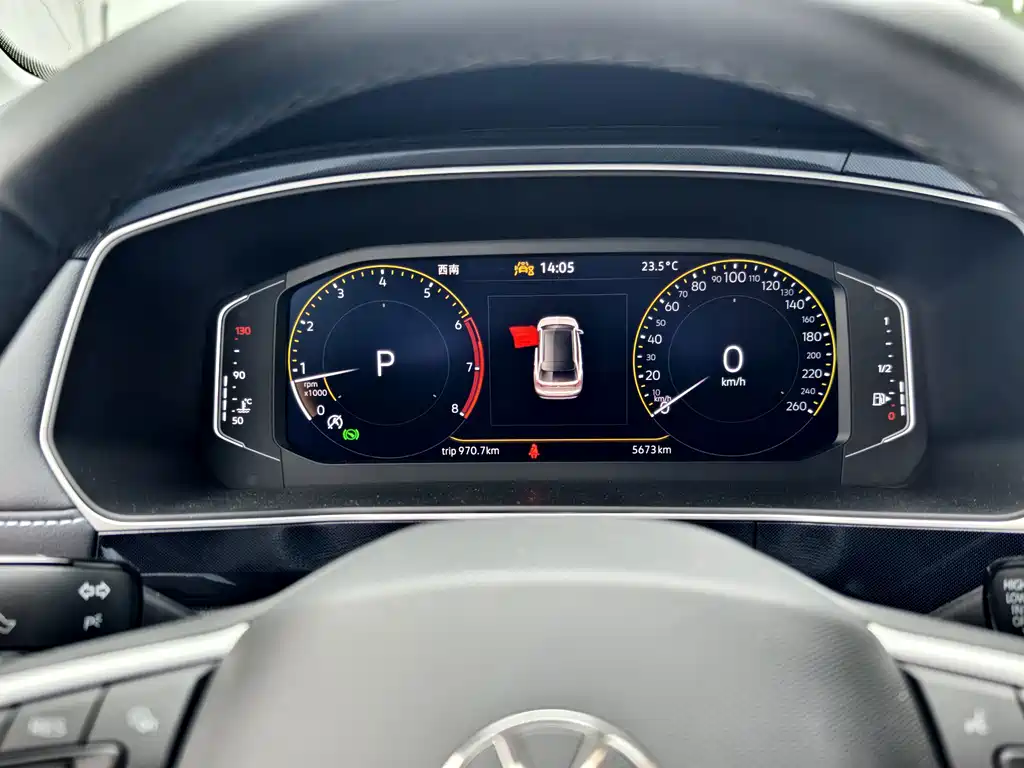 Volkswagen Tharu — фото 5