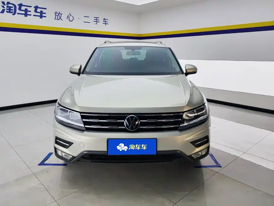Volkswagen Tiguan L — фото 2